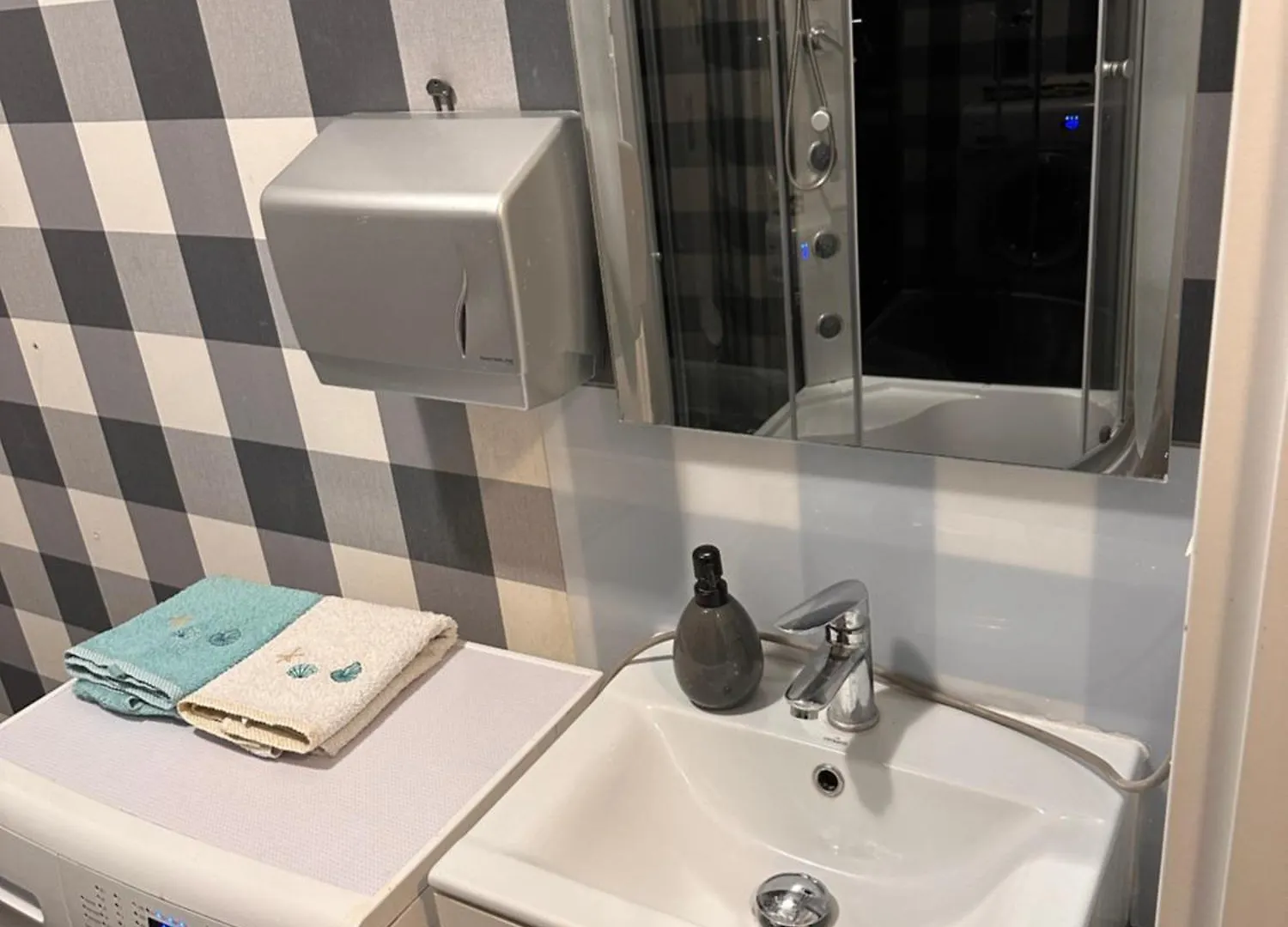 Comfort Studio - Close To Center Apartment Gdansk